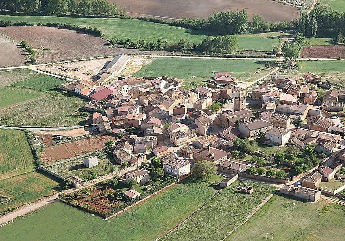 Spanish Village Offers Free Housing To Family Willing To Run Local Bar spanish-village-offers-free-housing-to-family-willing-to-run-local-bar